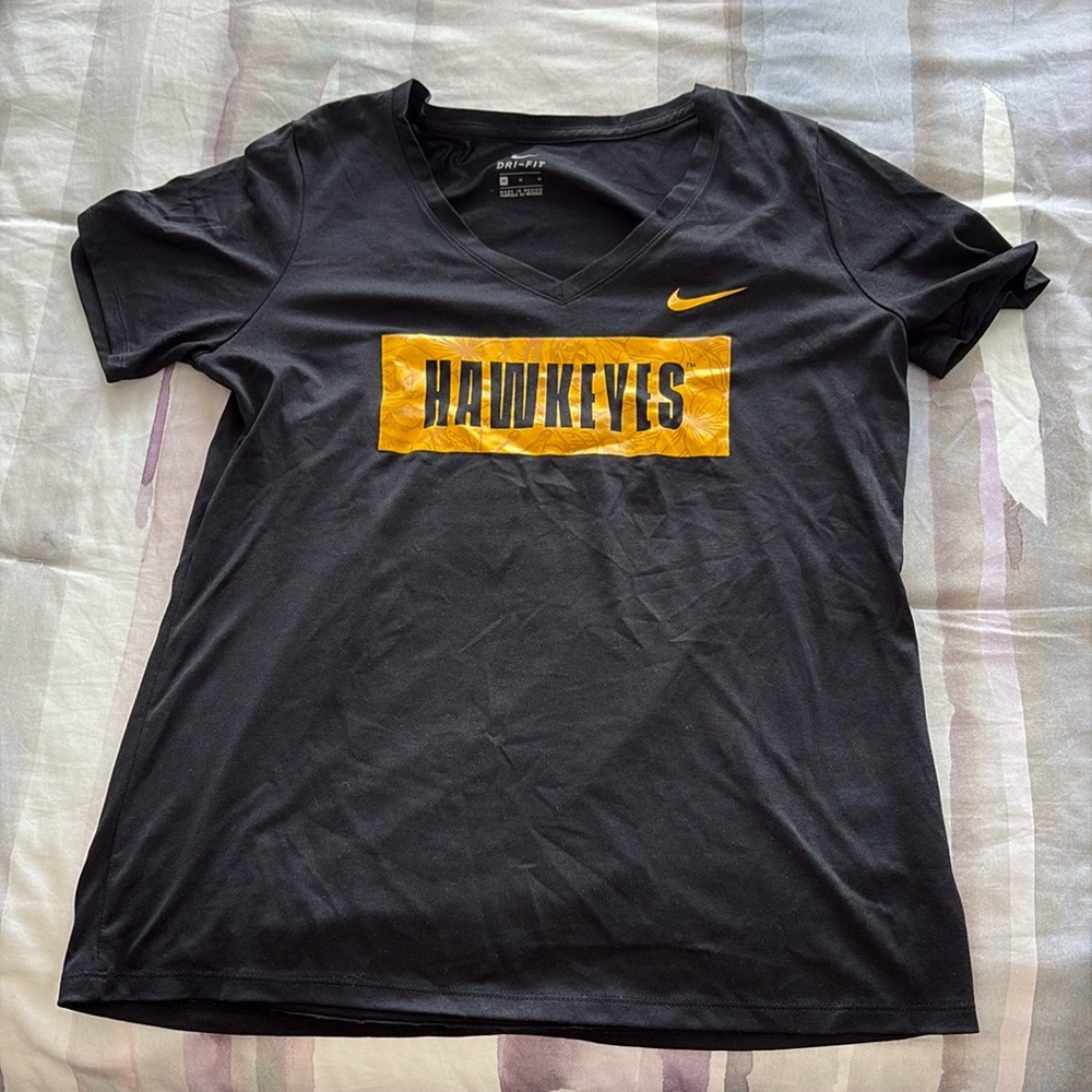 NEW Nike Dri-Fit Iowa Hawkeyes V Neck Shirt